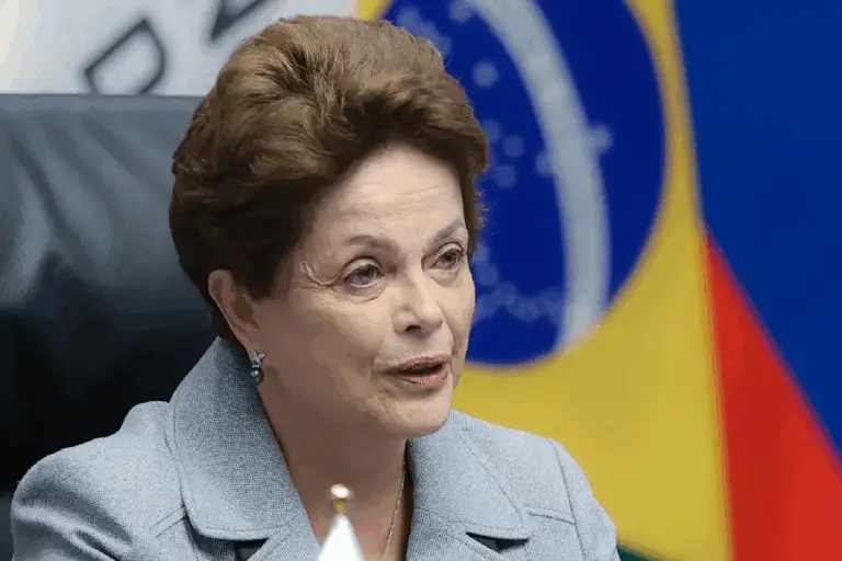 Comissão de Anistia julga pedido de Dilma nesta quinta