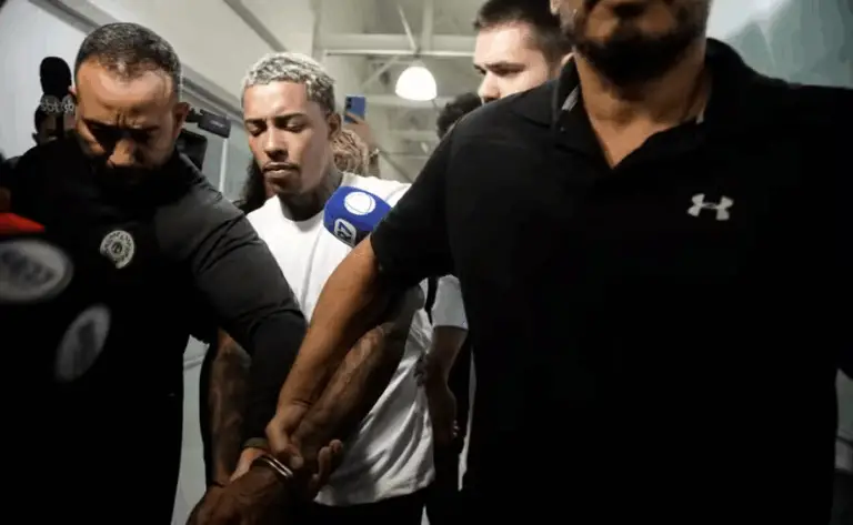 Justiça solta MC Poze e impõe restrições severas