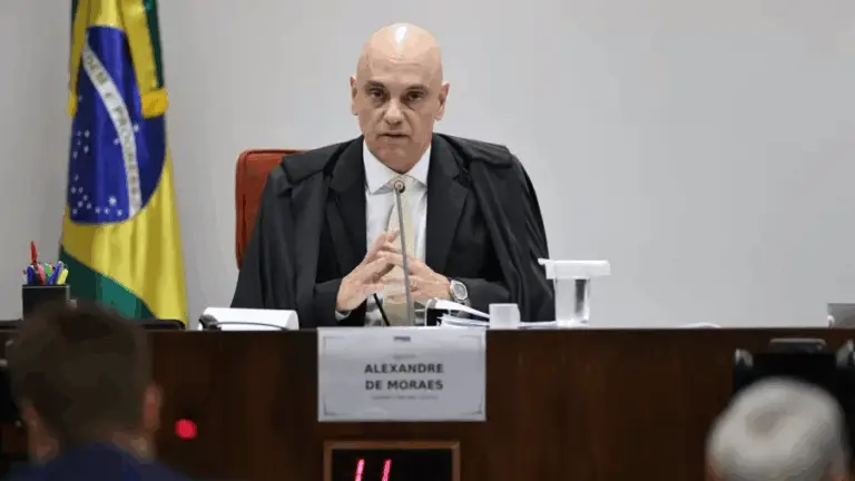 Moraes valida aumento do IOF