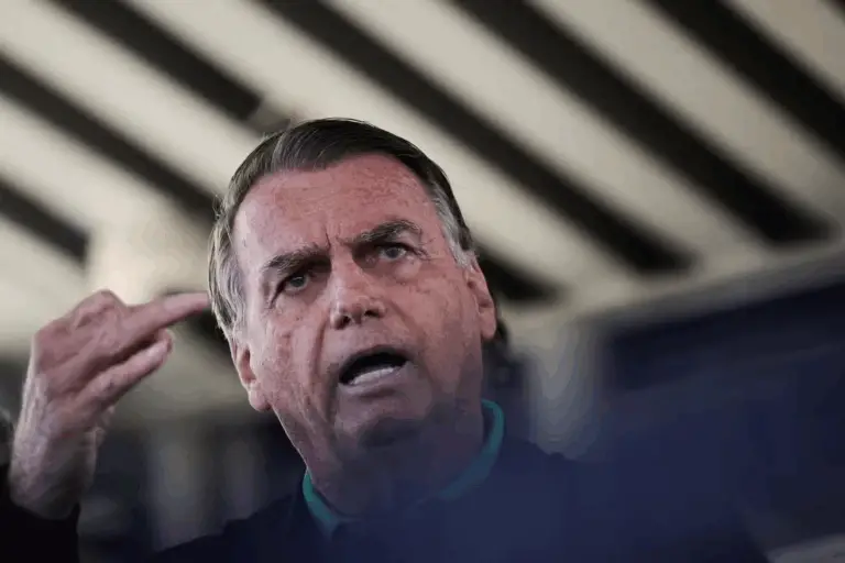 Bolsonaro terá que usar tornozeleira eletrônica!